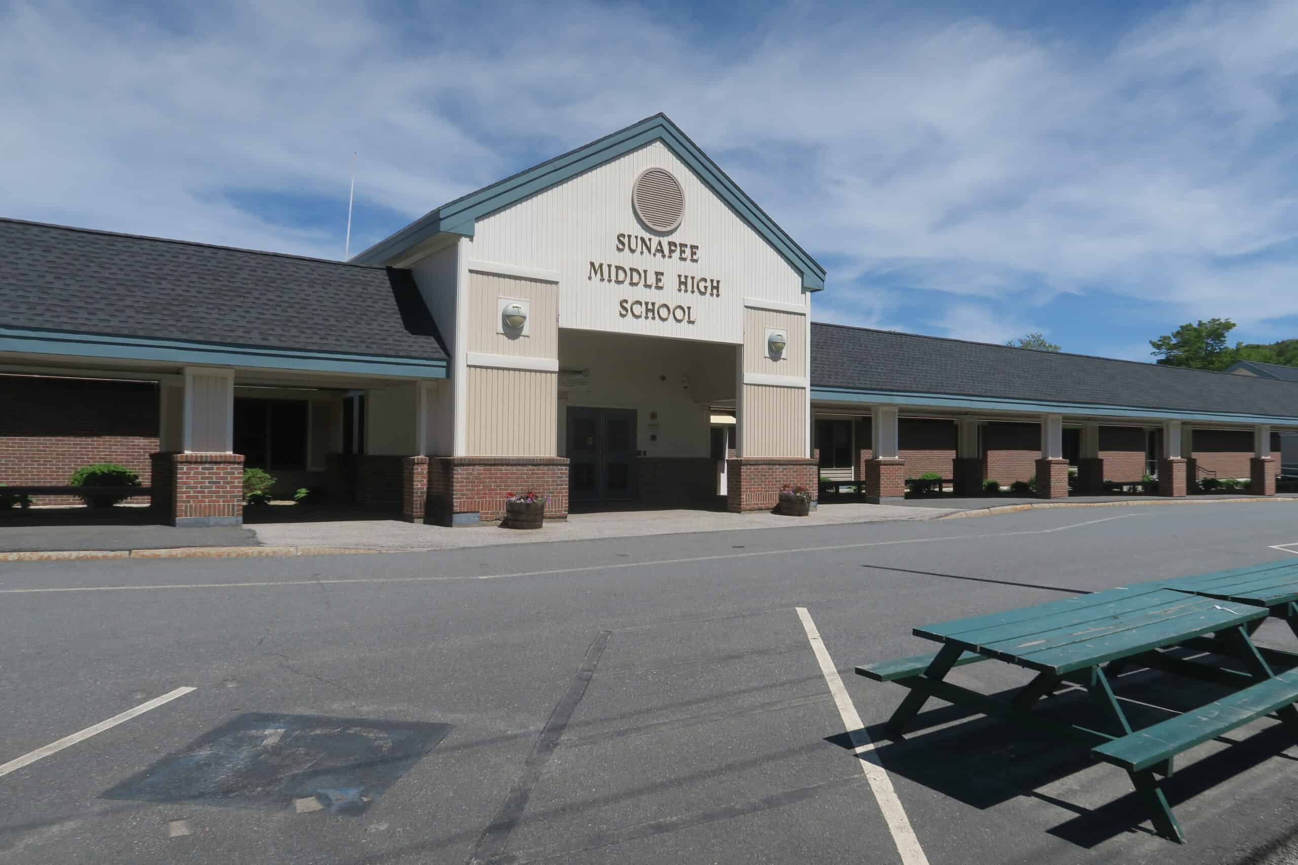 The front entrance of Sunapee Middle/High School