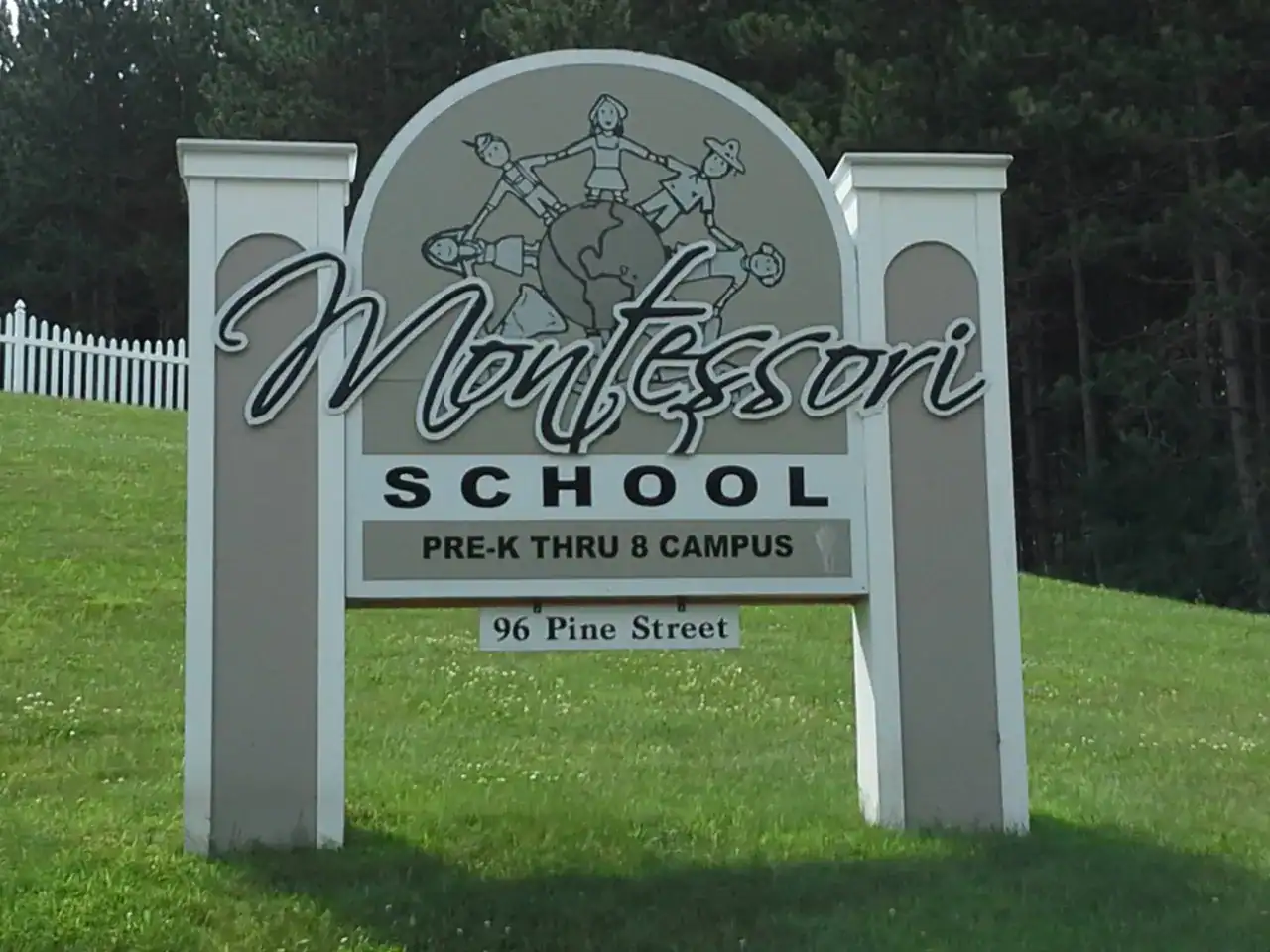 The sign in front of Newport Montessori