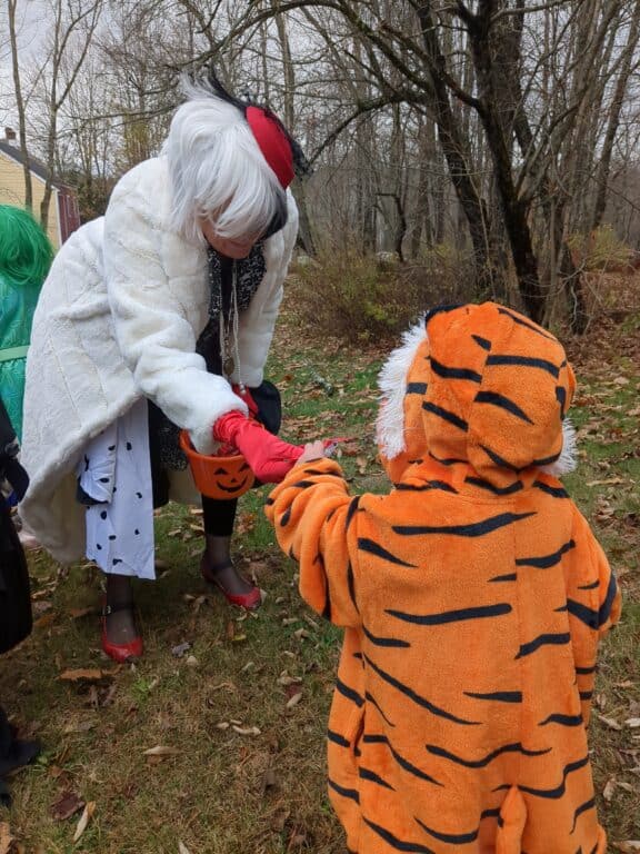 Sue Blair hands out candy to the kids